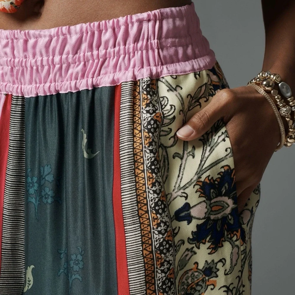 By Anthropologie The Somerset Pull-On Pants: Printed
Silky Edition new with tag - Picture 2 of 4